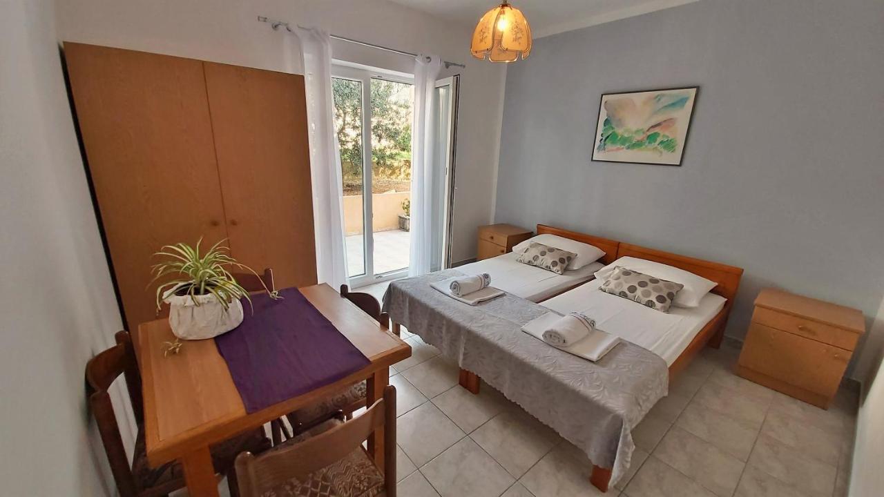 Apartments Mandalinic Omis Exterior photo