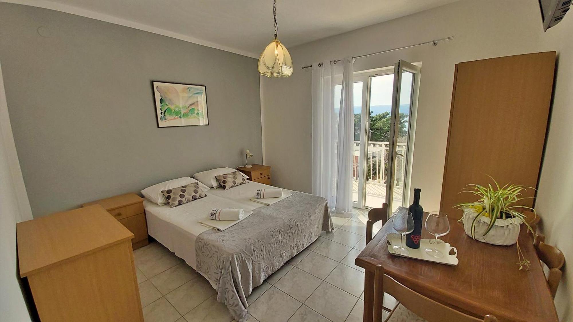 Apartments Mandalinic Omis Exterior photo